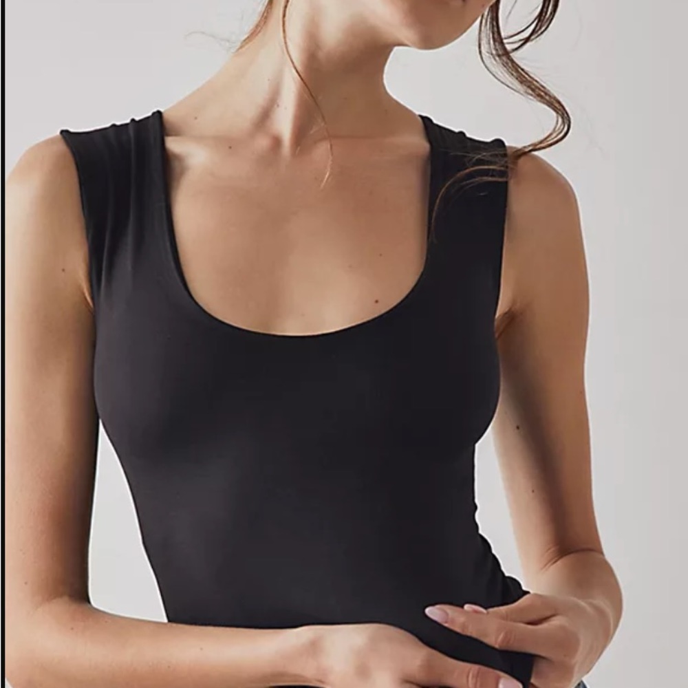 Black free people tank top (clean lines muscle tee) in black size XS